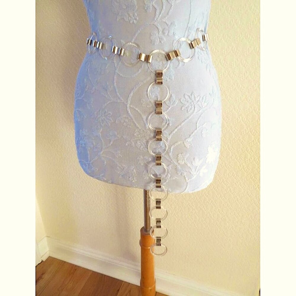 Vintage Silver Tone Metal Chainlink & Clear Lucite Ring Belt- Authentic 1970’s-